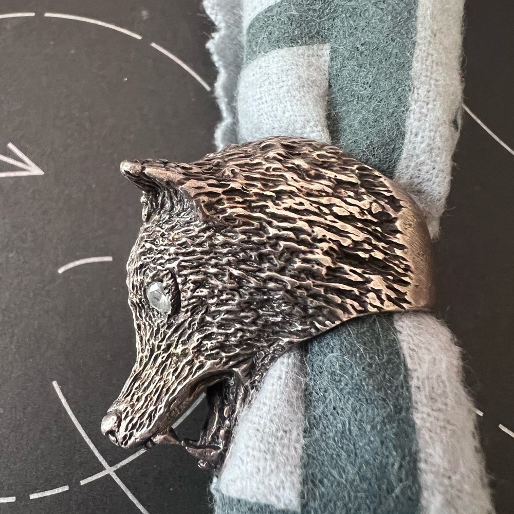 Huckleberry Ltd silver wolf ring - Picture 4 of 6
